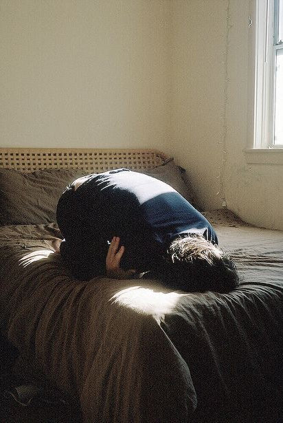 Вигорання в кінці року: як відрізнити від депресивного стану та коли варто звернутися до спеціаліста?