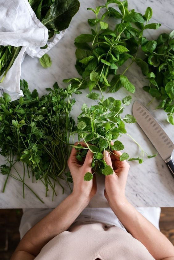 Що їсти навесні, щоб мати більше енергії? Поради нутриціолога