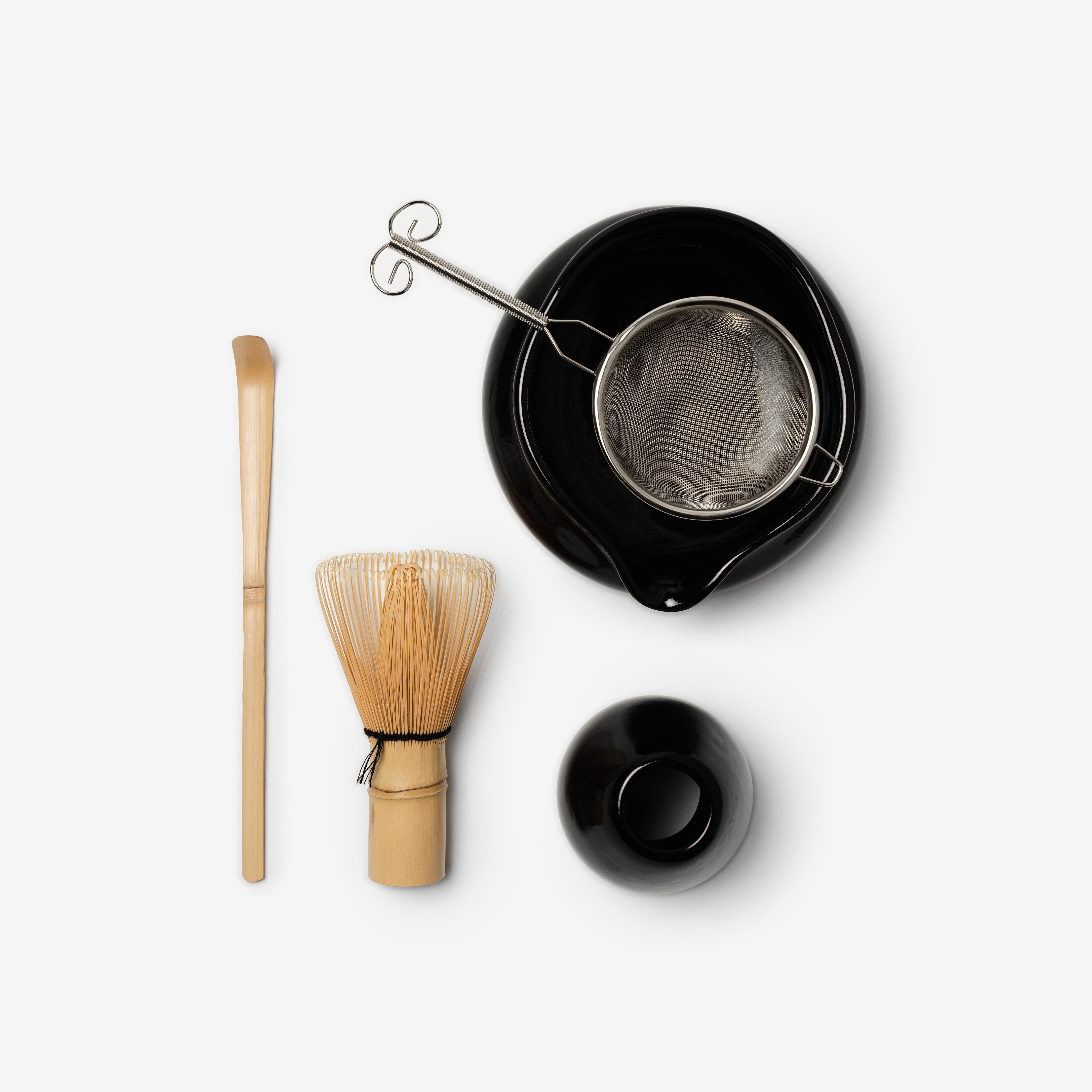 Набір для приготування матча чорного кольору: чаван катакучі, наоші, часен, часен, ситечко / Black matcha starter kit - katakuchi, chasen, chasaku, naoshi, sifter Matcher.store Invisible invader matcha starter pack