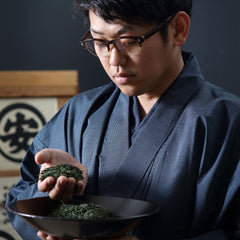 Ясухару Маено